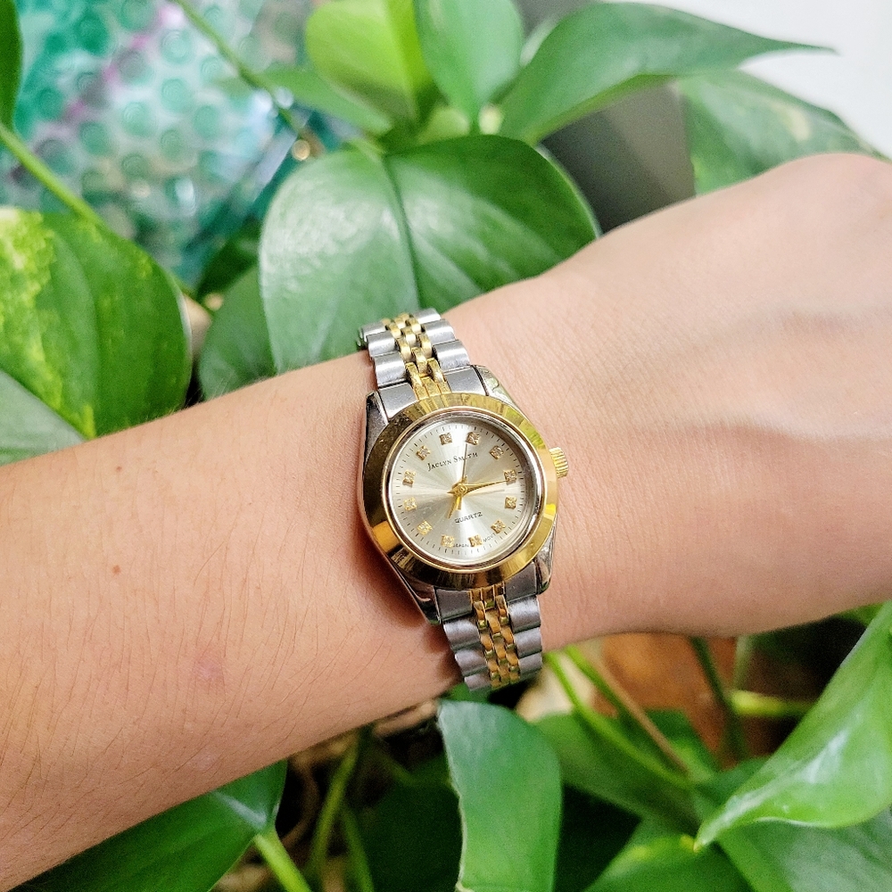 Jaclyn Smith Gold & Silver Quartz Classic Watch - Picture 2 of 8